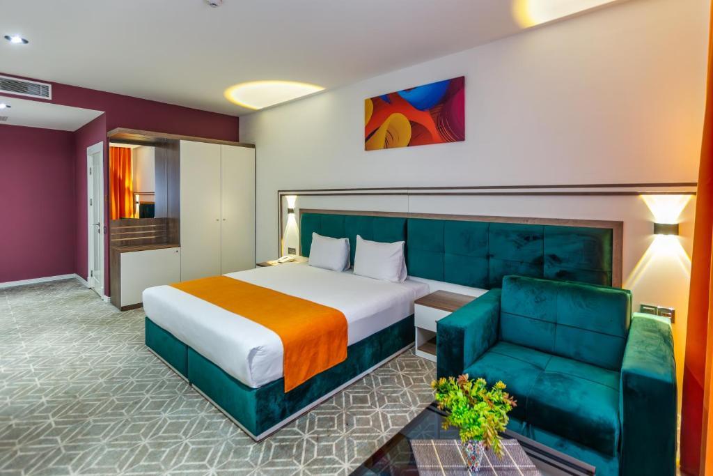 Alba Hotel