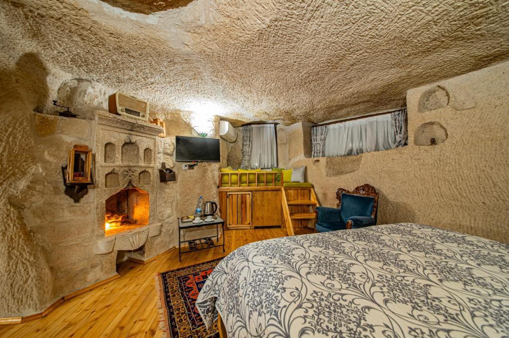 Ascension Cave Hotel