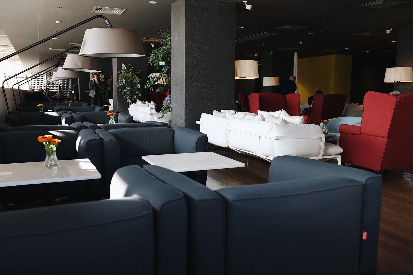 Holiday Inn Hotel