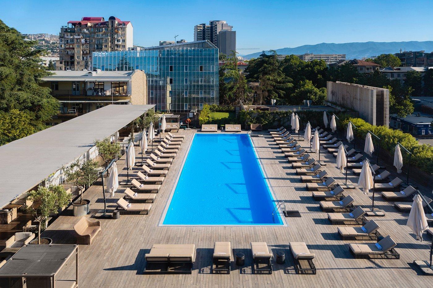 Holiday Inn Hotel