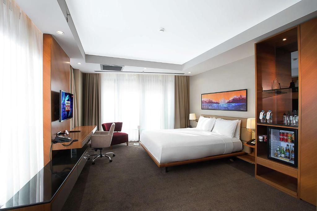 Double Tree By Hilton