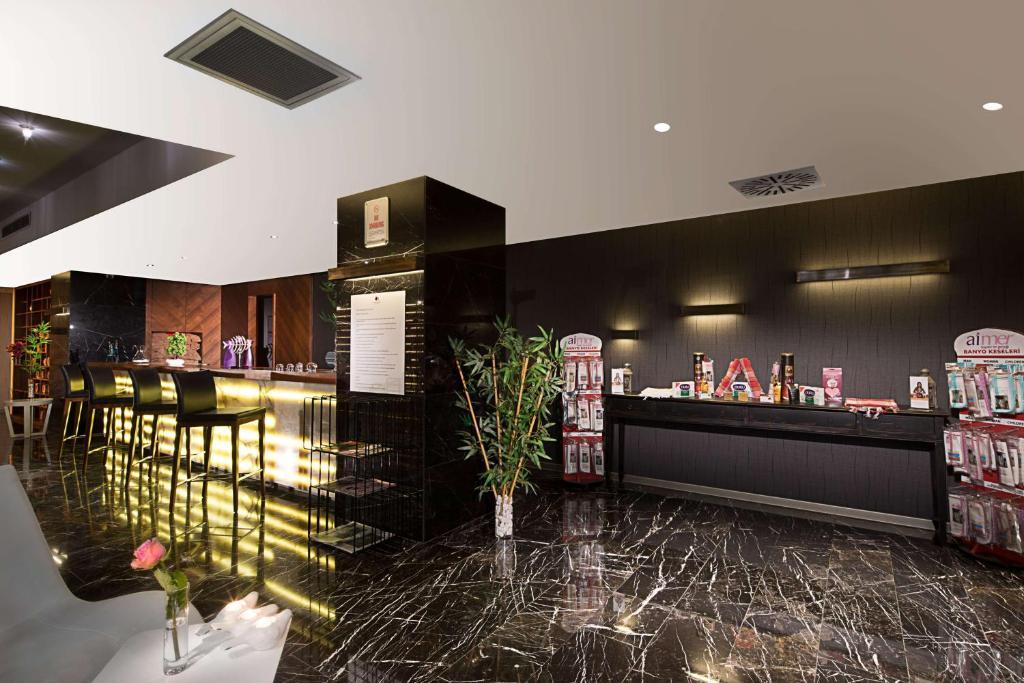 Double Tree By Hilton