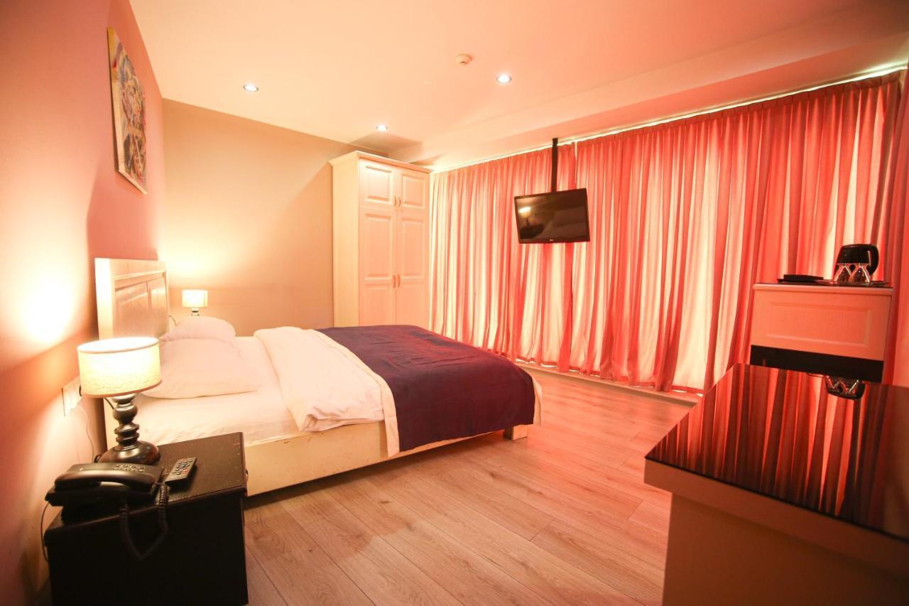 Dolabauri Hotel