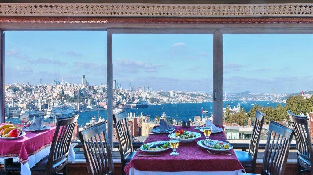 Golden Horn Sirkeci