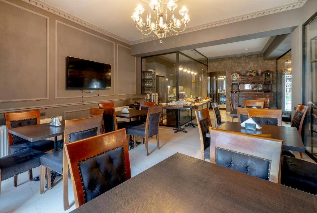 Piazza Boutique Hotel