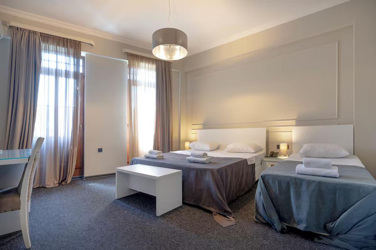 Piazza Boutique Hotel