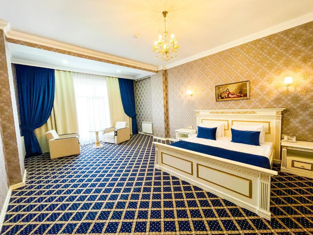 Premier Palace