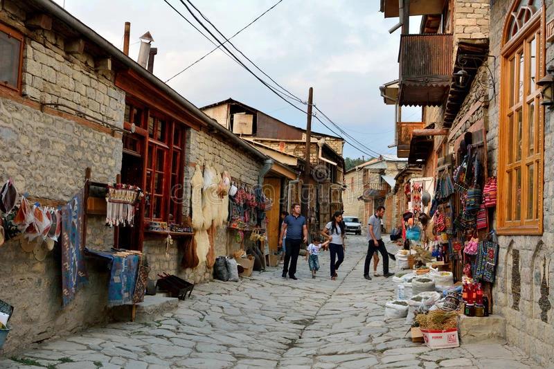 Shamakhi-Lahic day tour package